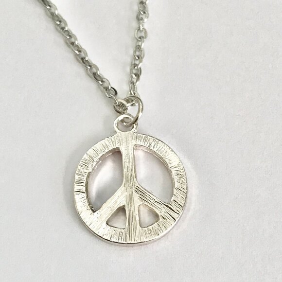 Peace Sign Pendant Choker Necklace Stainless Steel 18" Rainbow Hippie LGBT Retro - Picture 6 of 7